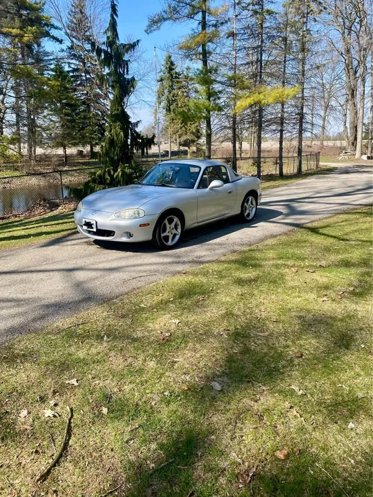 2002 Mazda NB MX-5 Miata - Image 6 of 10