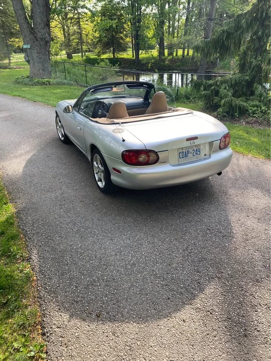 2002 Mazda NB MX-5 Miata - Image 2 of 10