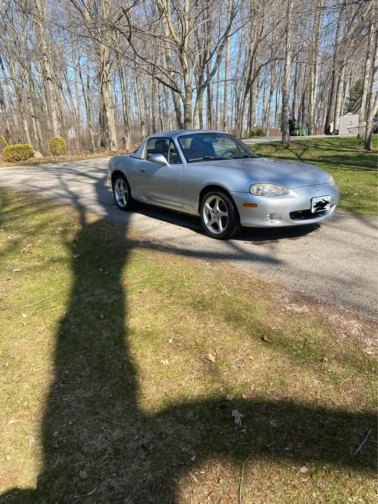 2002 Mazda NB MX-5 Miata - Image 5 of 10