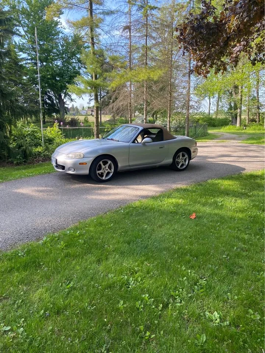2002 Mazda NB MX-5 Miata - Image 3 of 10