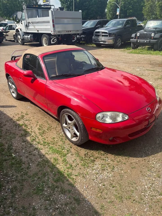 2002 Mazda NB MX-5 Miata - Image 16 of 16