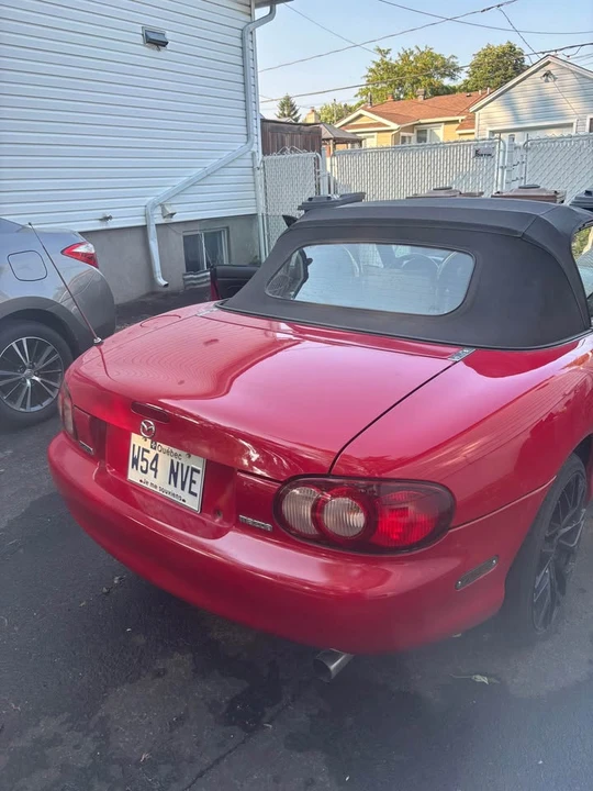 2002 Mazda NB MX-5 Miata - Image 3 of 5