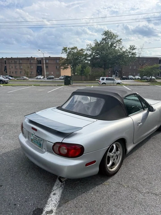 2002 Mazda NB MX-5 Miata - Image 4 of 7