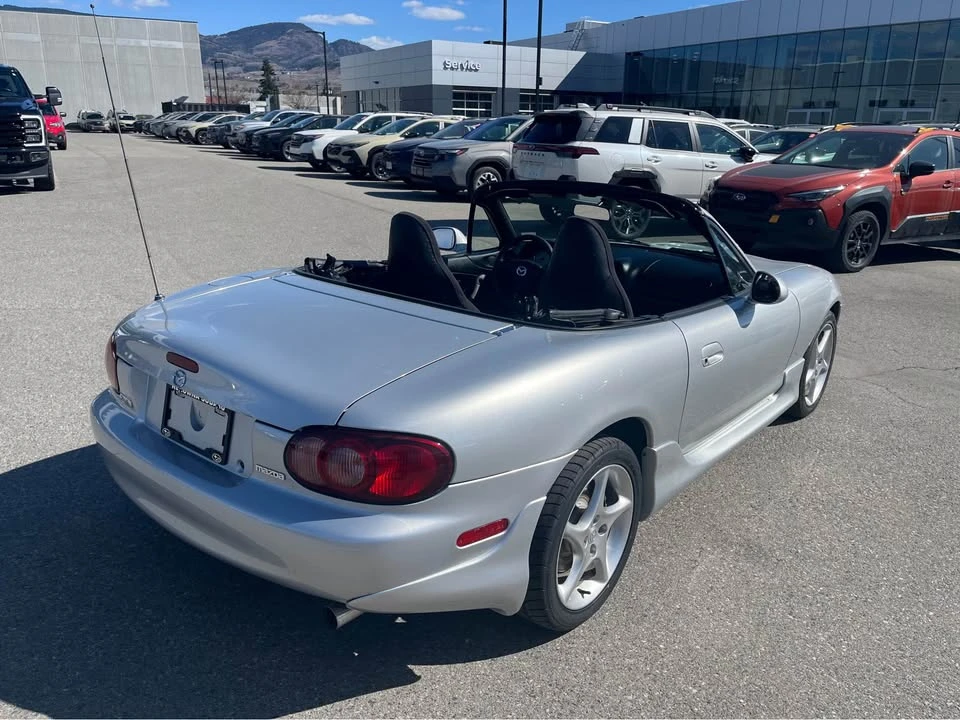 2002 Mazda NB MX-5 Miata - Image 2 of 8
