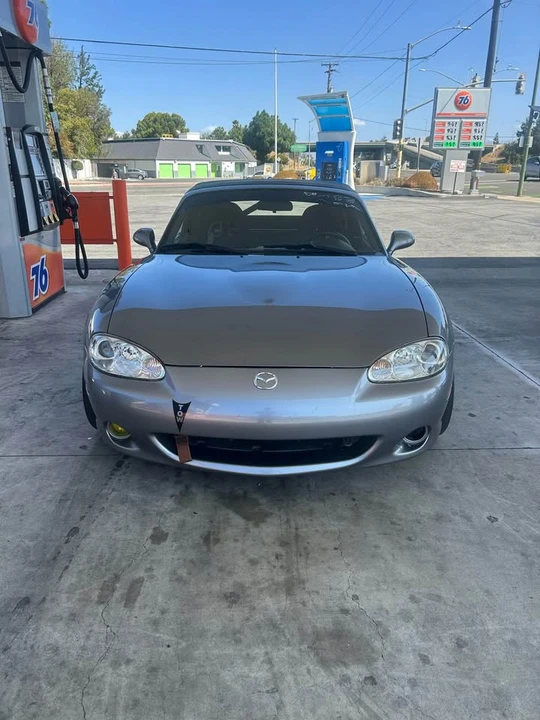 2002 Mazda NB MX-5 Miata - Image 5 of 9