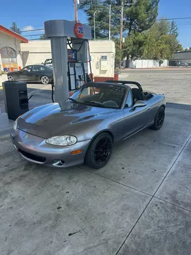 2002 Mazda MX-5 25th Anniversary Edition Convertible 2D