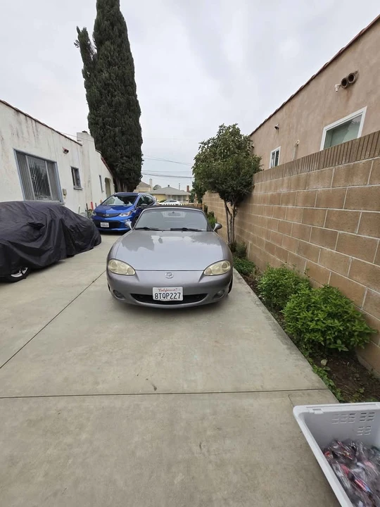 2002 Mazda NB MX-5 Miata - Image 4 of 5
