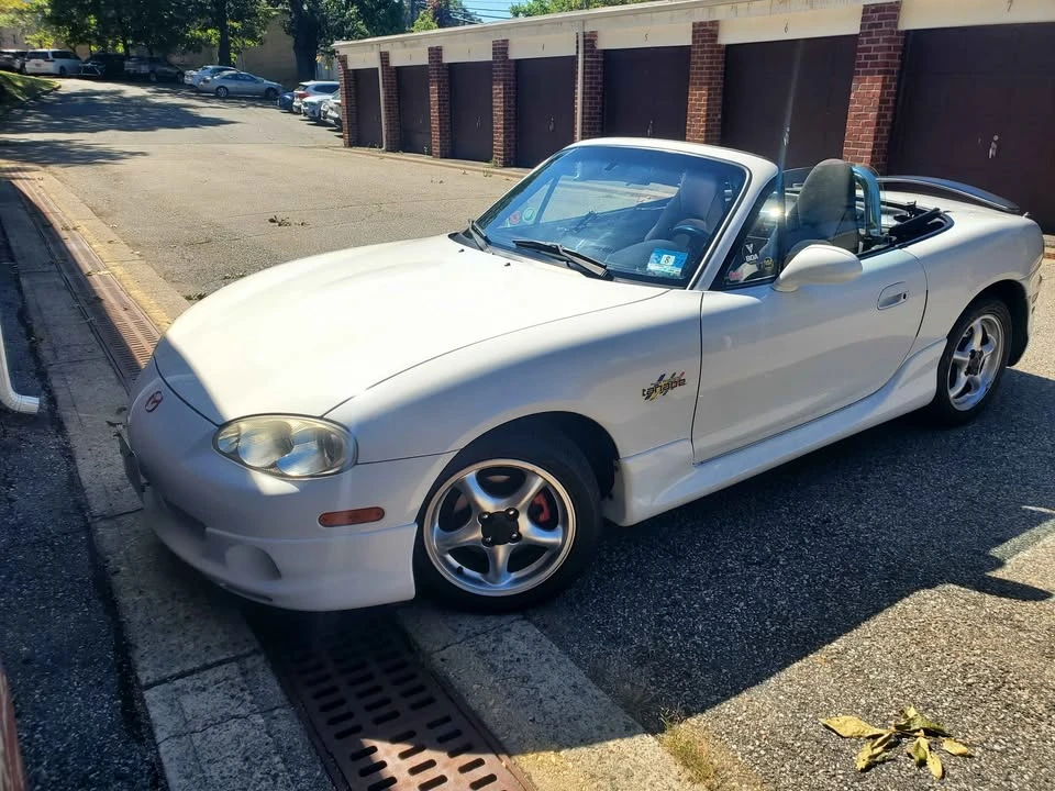 2002 Mazda NB MX-5 Miata - Image 13 of 19