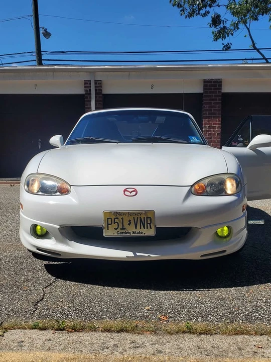 2002 Mazda NB MX-5 Miata - Image 4 of 19