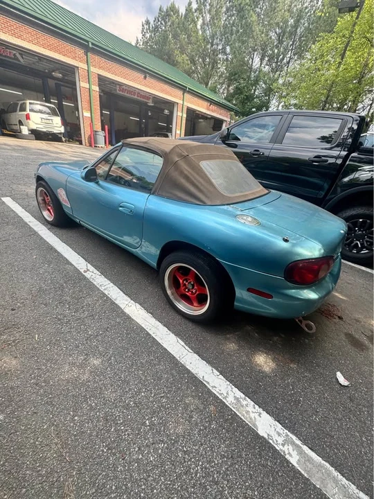 2002 Mazda NB MX-5 Miata - Image 2 of 5
