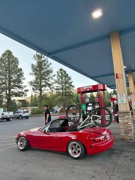 2002 Mazda MX-5 Convertible 2D