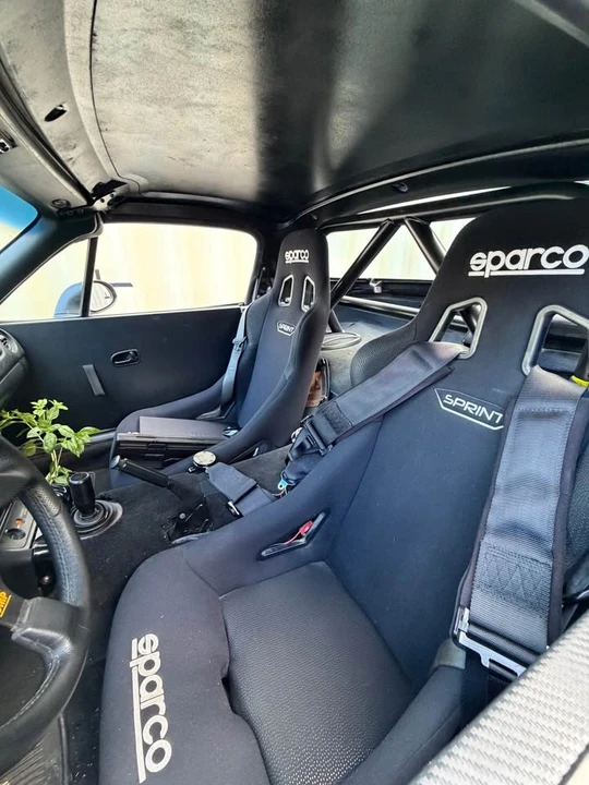 2002 Mazda NB MX-5 Miata - Image 6 of 9