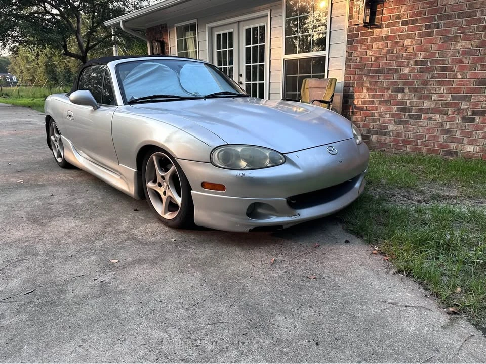 2002 Mazda NB MX-5 Miata - Image 5 of 19
