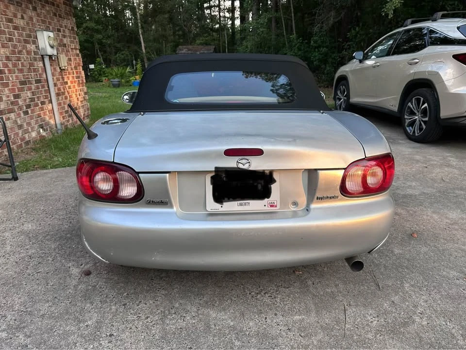 2002 Mazda NB MX-5 Miata - Image 2 of 19
