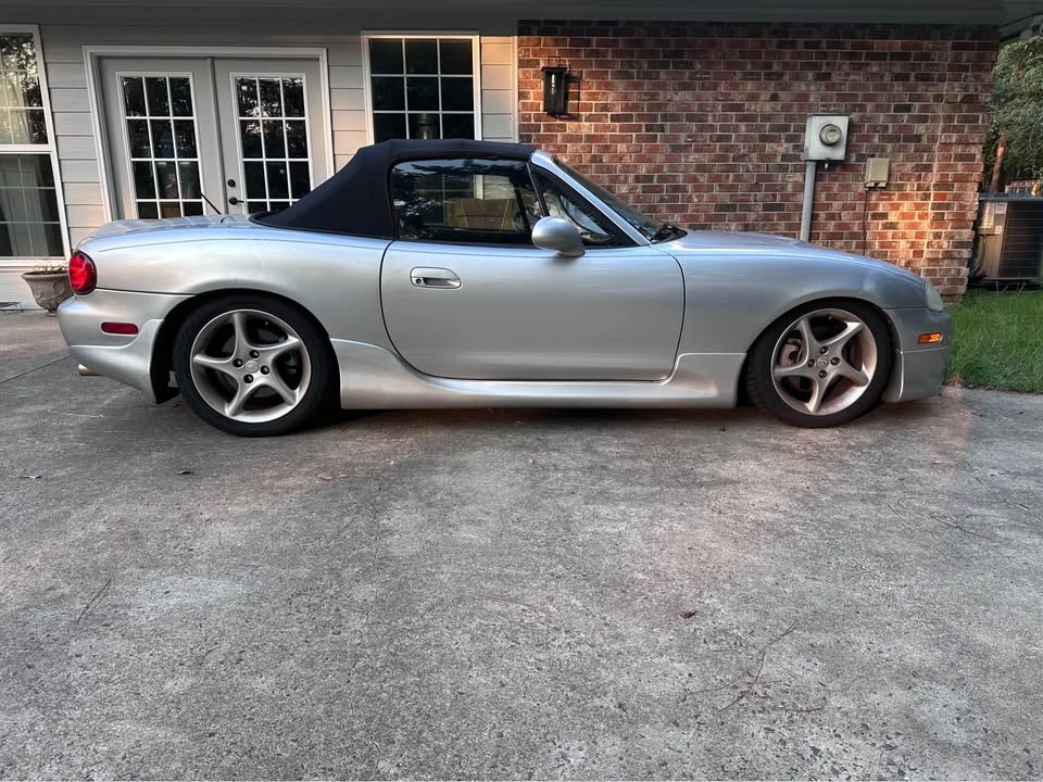 2002 Mazda NB MX-5 Miata - Image 4 of 19