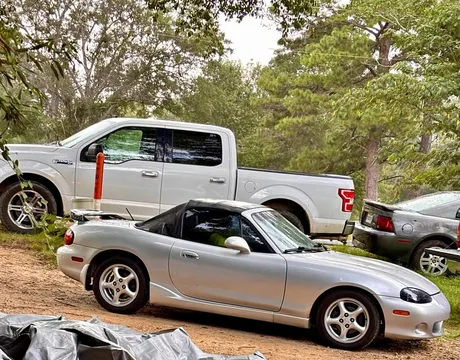 2002 Mazda MX-5 Convertible 2D