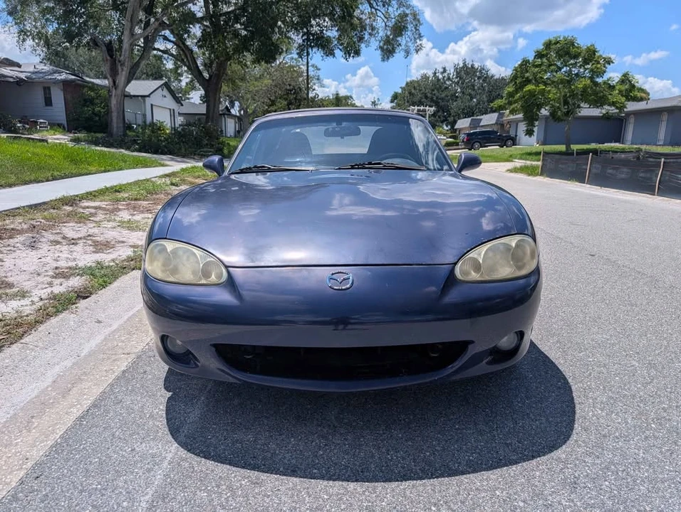 2002 Mazda NB MX-5 Miata - Image 2 of 9