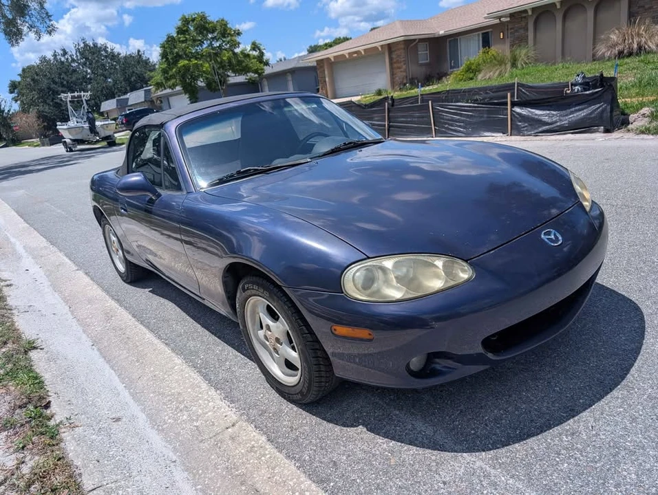 2002 Mazda NB MX-5 Miata - Image 3 of 9
