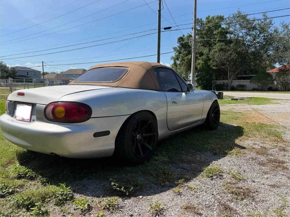 2002 Mazda NB MX-5 Miata - Image 6 of 7