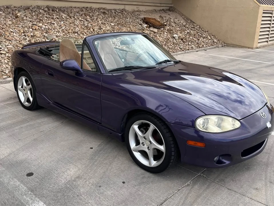 2002 Mazda NB MX-5 Miata - Image 3 of 11