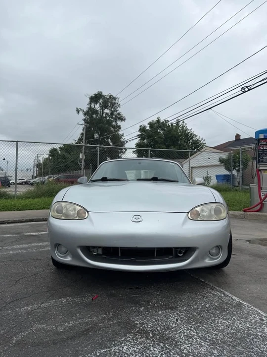 2002 Mazda NB MX-5 Miata - Image 4 of 9