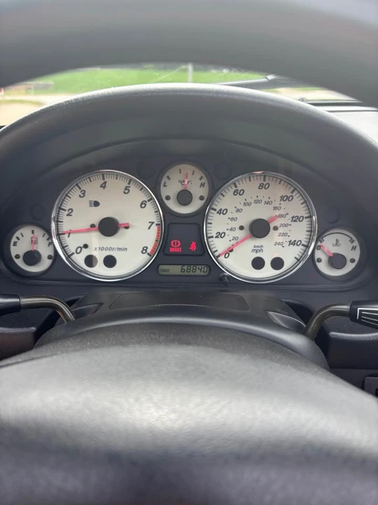 2002 Mazda NB MX-5 Miata - Image 13 of 15
