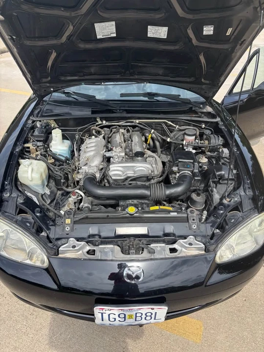 2002 Mazda NB MX-5 Miata - Image 14 of 15