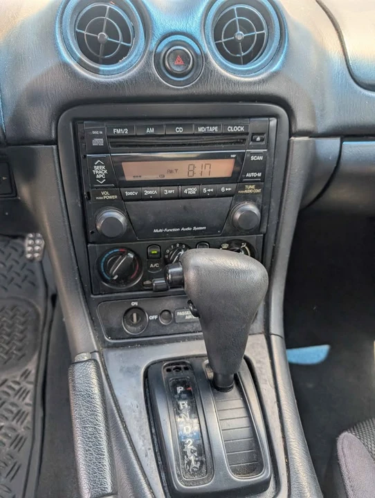 2002 Mazda NB MX-5 Miata - Image 6 of 10