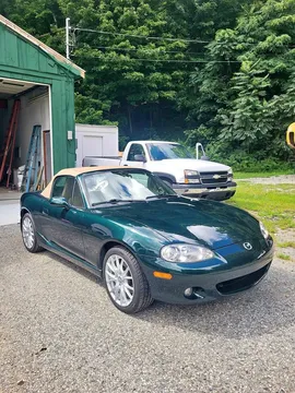 2002 Mazda MX-5 Convertible 2D