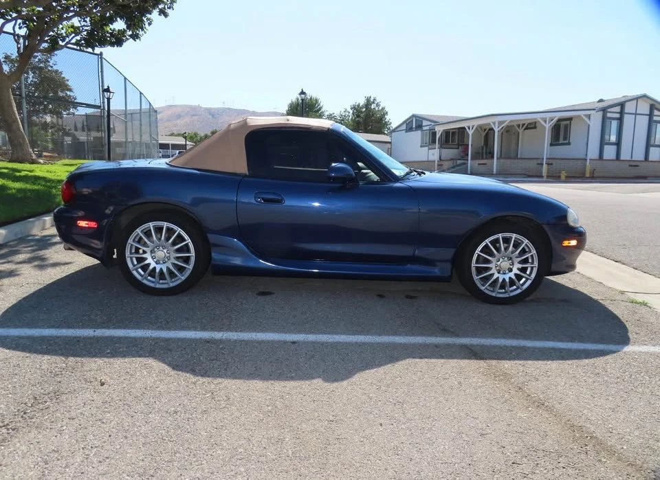 2002 Mazda NB MX-5 Miata - Image 4 of 7