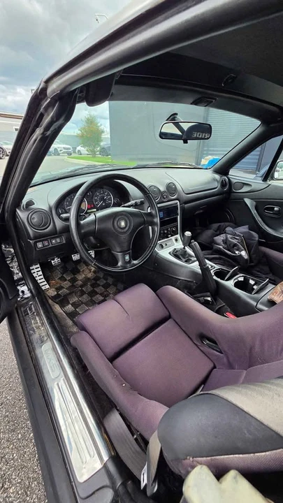 2002 Mazda NB MX-5 Miata - Image 6 of 9