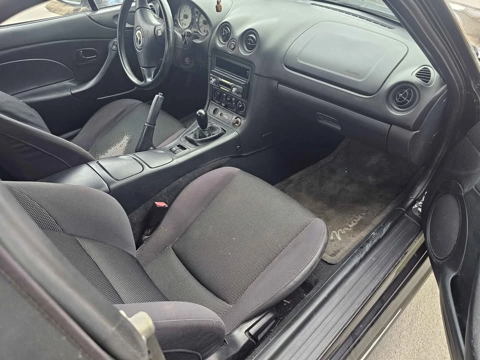 2002 Mazda NB MX-5 Miata - Image 4 of 7
