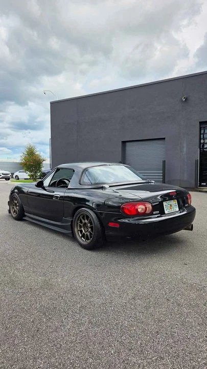 2002 Mazda NB MX-5 Miata - Image 9 of 9