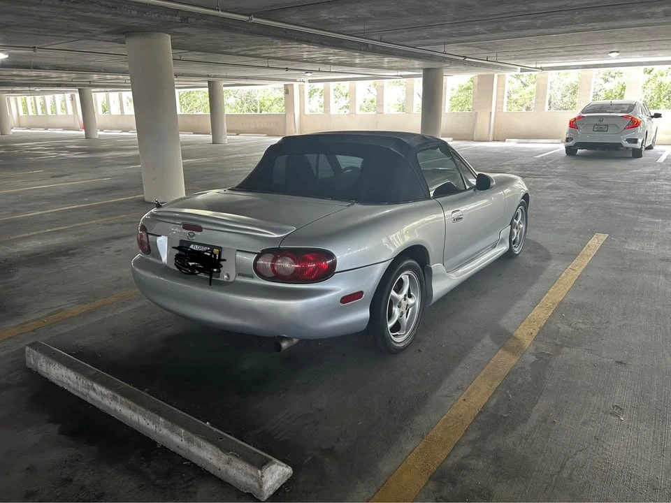 2002 Mazda NB MX-5 Miata - Image 5 of 13