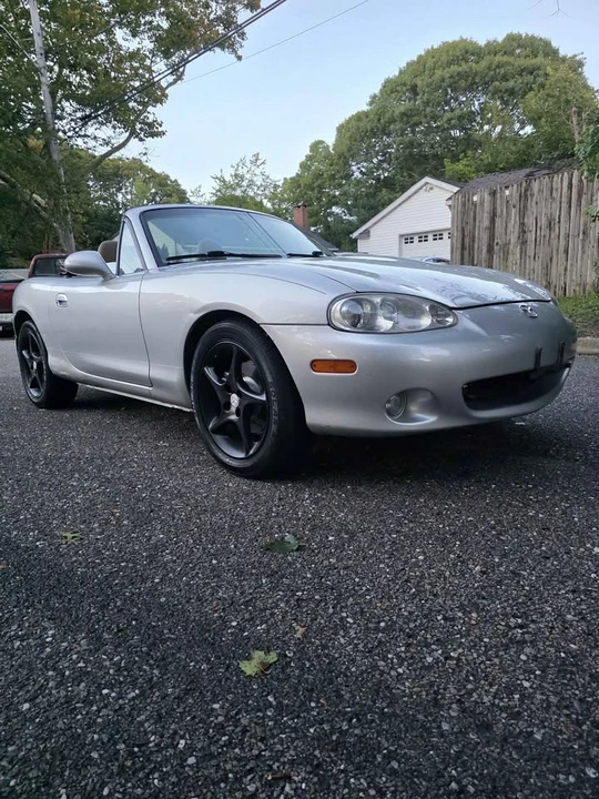 2002 Mazda NB MX-5 Miata - Image 3 of 14