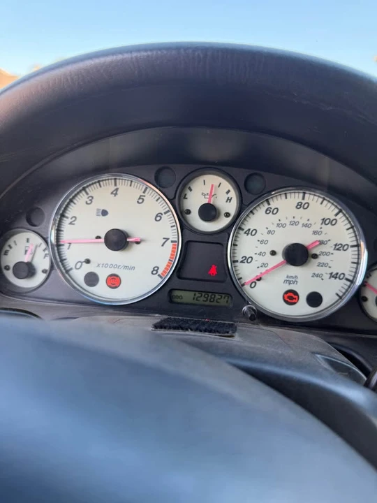 2002 Mazda NB MX-5 Miata - Image 6 of 8