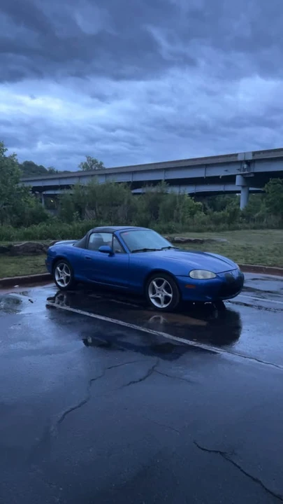 2002 Mazda NB MX-5 Miata - Image 9 of 19