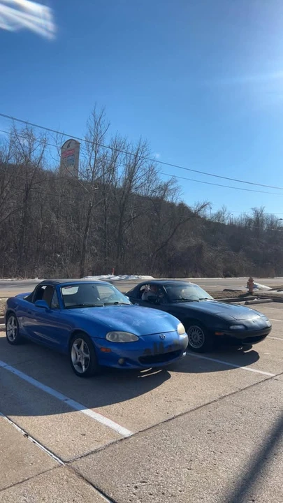 2002 Mazda NB MX-5 Miata - Image 17 of 19