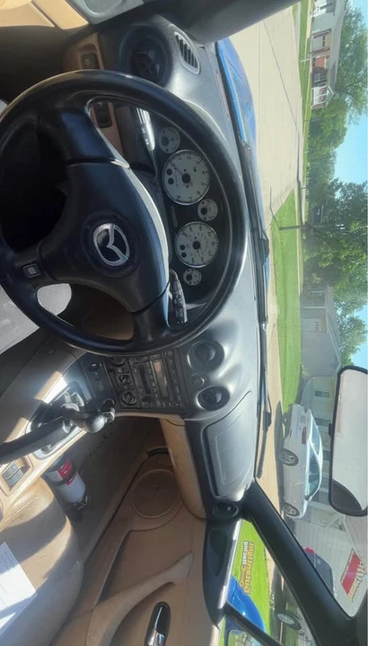 2002 Mazda NB MX-5 Miata - Image 13 of 19
