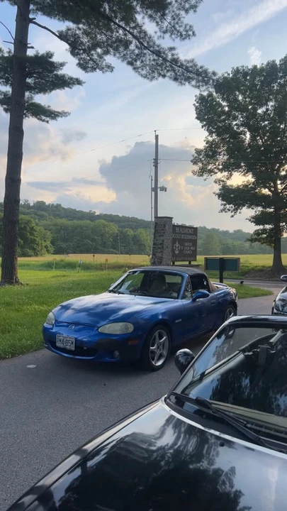 2002 Mazda NB MX-5 Miata - Image 4 of 19