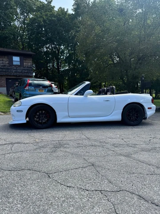 2002 Mazda NB MX-5 Miata - Image 3 of 6