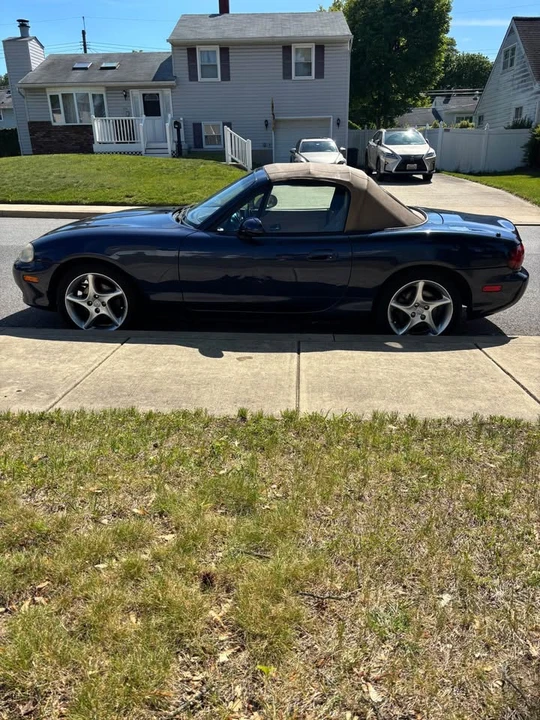 2002 Mazda NB MX-5 Miata - Image 7 of 10