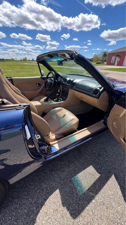 2002 Mazda NB MX-5 Miata - Image 16 of 21