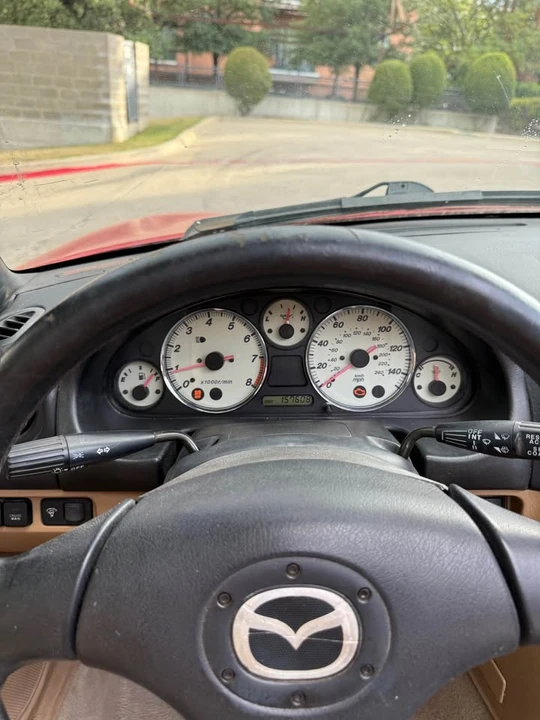 2002 Mazda NB MX-5 Miata - Image 14 of 15