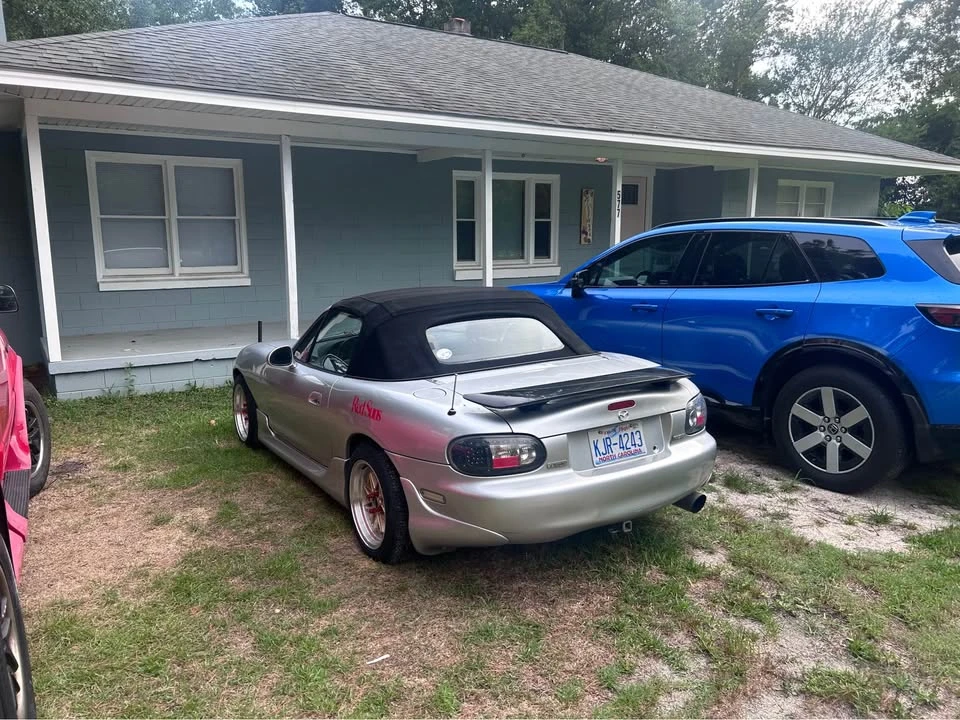 2002 Mazda NB MX-5 Miata - Image 4 of 5