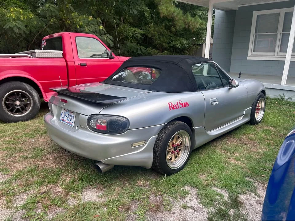 2002 Mazda NB MX-5 Miata - Image 5 of 5