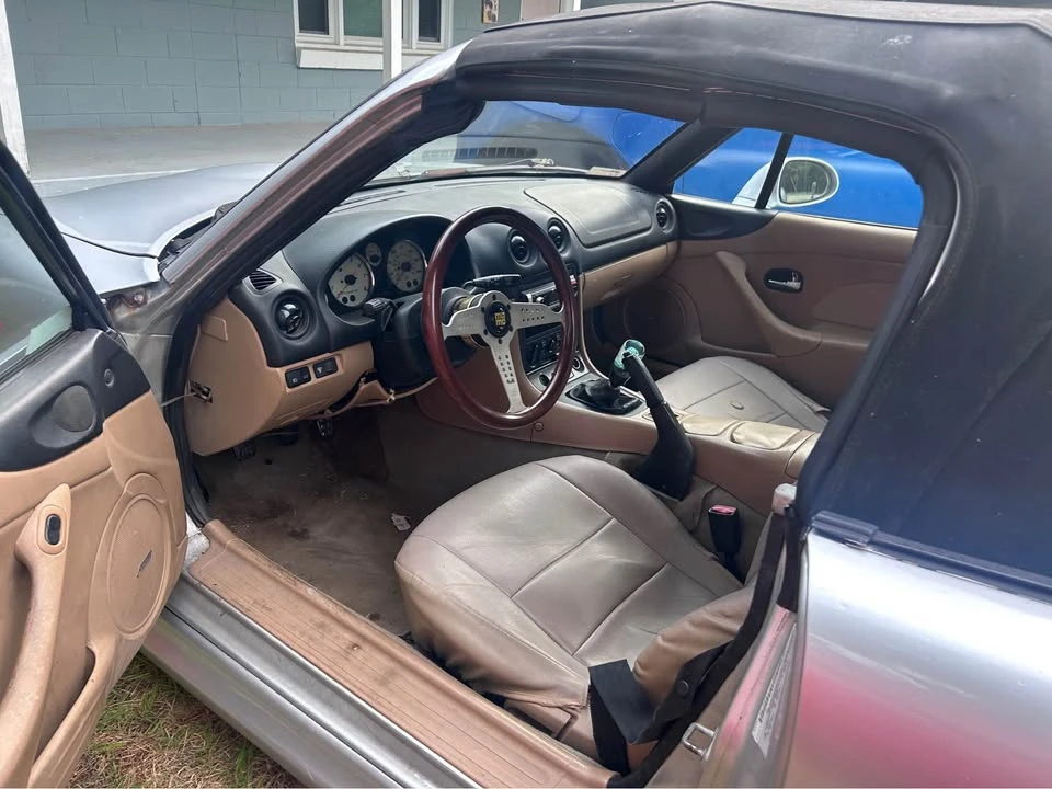 2002 Mazda NB MX-5 Miata - Image 3 of 5