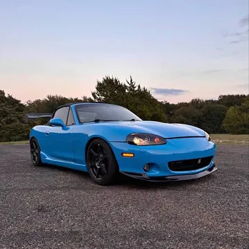 2002 Mazda MX-5 LS Convertible 2D