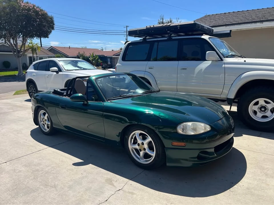 2002 Mazda NB MX-5 Miata - Image 4 of 20