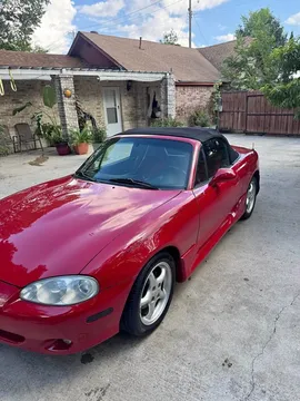 2002 Mazda MX-5 LS Convertible 2D